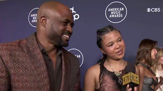 Wayne Brady and Daughter Maile Twinned by Accident at the AMAs (Exclusive)